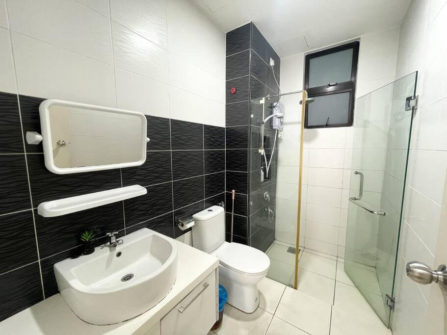 1610 The Platino 5min To Paradigm Sutera * Johor Bahru