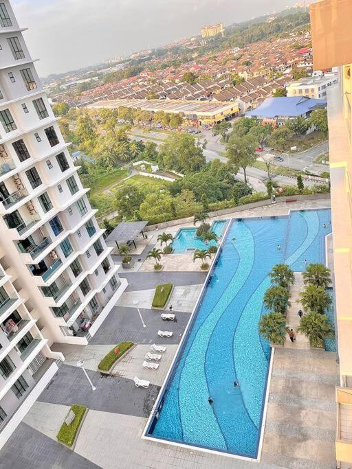1610 The Platino 5min To Paradigm Sutera Apartment Johor Bahru