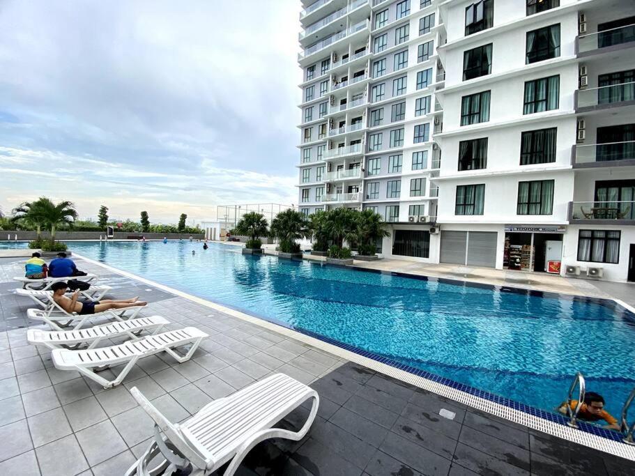 1610 The Platino 5min To Paradigm Sutera * Johor Bahru